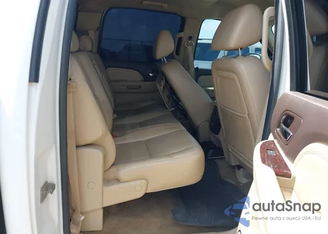 2009 GMC Sierra 1500 Denali z USA, uszkodzony, nr VIN 3GTEK032X9G264476